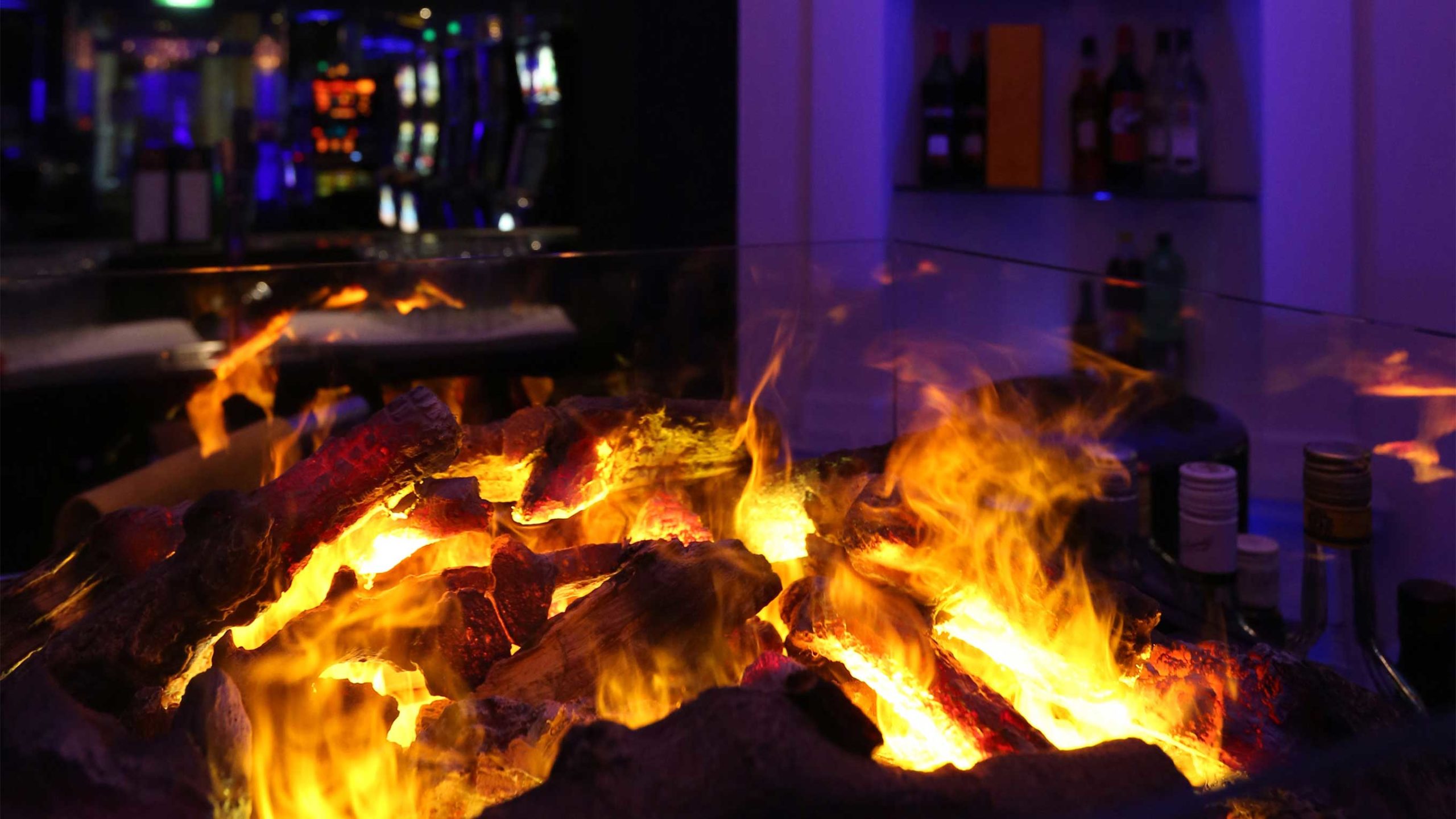 Feuer an der 777 Bar