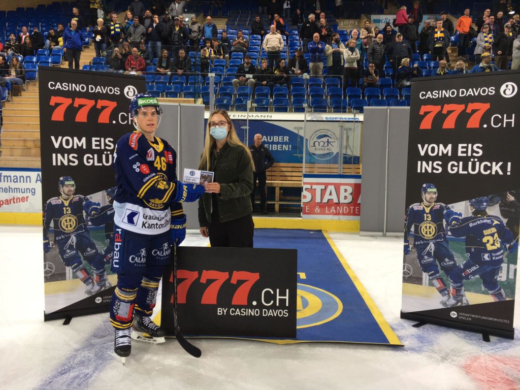 Dominik Egli ist Gambler of the Game beim 3. Heimspiel des HCD am 21.09.2021